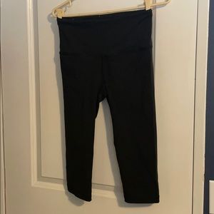 Victoria’s Secret Sport black crop pants. S GUC